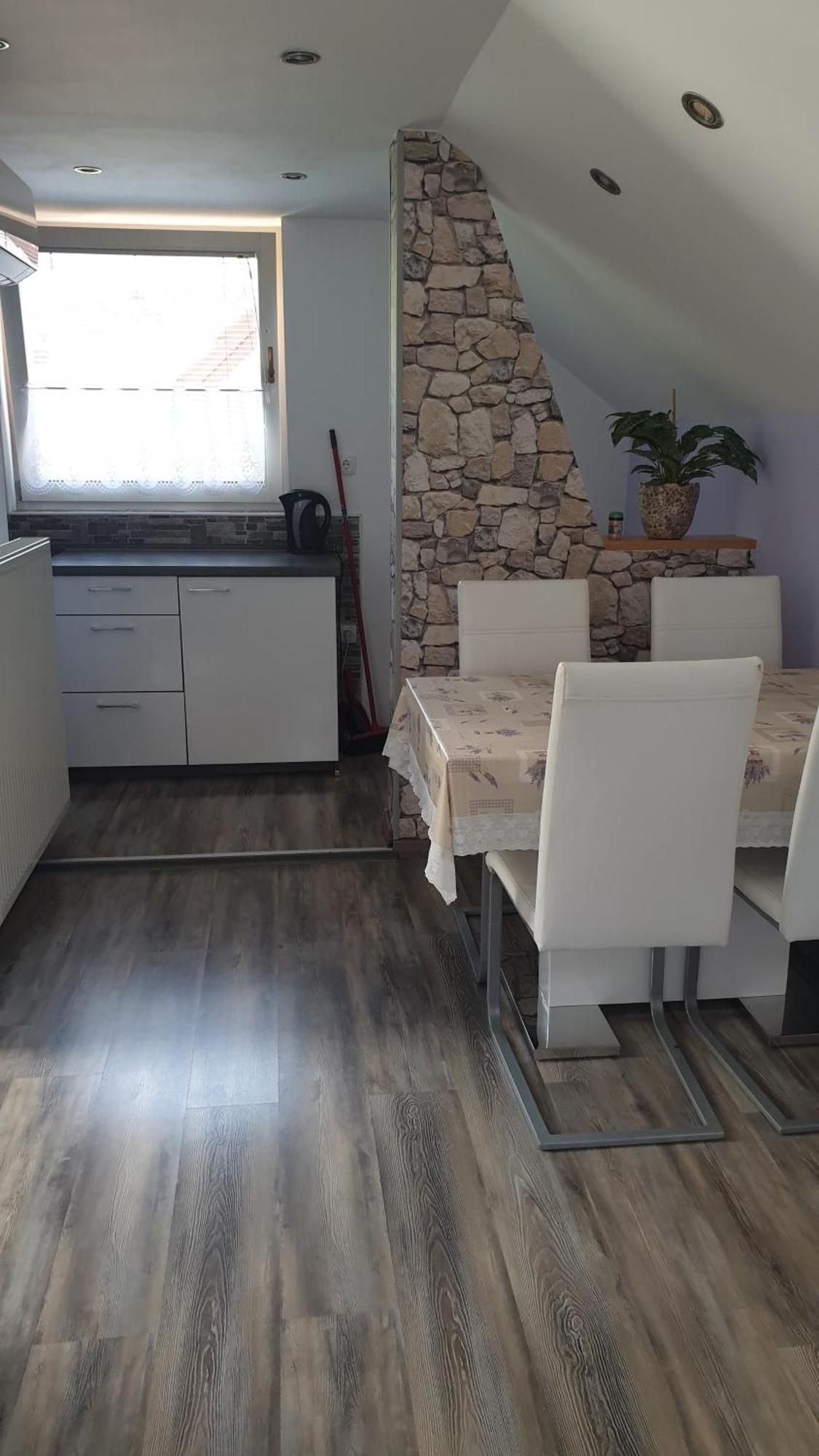 Apartament Sobe Jurcek